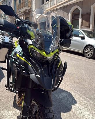 Trk 702x