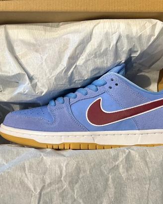 Nike SB Dunk Low Philadelphia Phillies