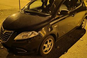 lancia Ypsilon ecochic GPL 2014