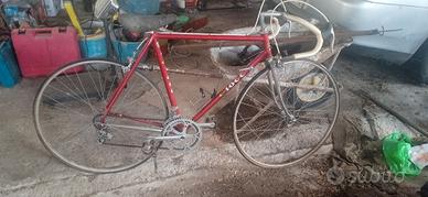 bicicletta da corsa 