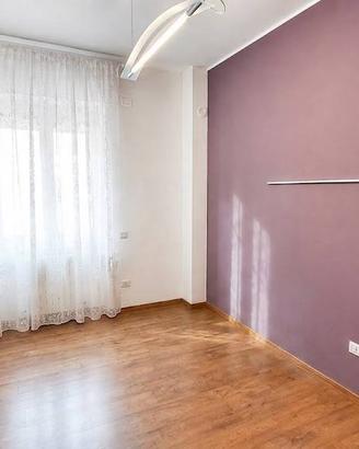 Appartamento di 104 m² con 3 locali e box auto a L