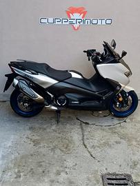 Yamaha TMAX SX