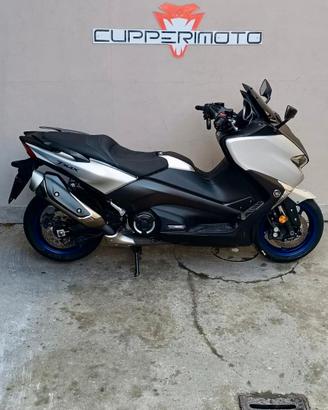 Yamaha TMAX SX