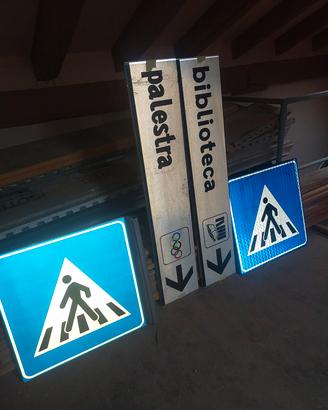 cartelli stradali nuovi+2 pali ml.3