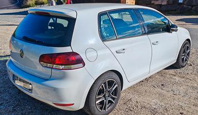 VOLKSWAGEN Golf 6ª serie - 2009