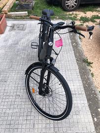 Bici elettrica E-ACTIVE 900E LF C