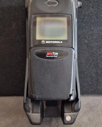 Telefono cellulare MOTOROLA del 1987