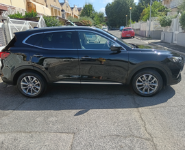 MG HS Confort 2024