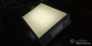 Tavola Luminosa per copiare disegni o guardare RX - Elettrodomestici In  vendita a Milano
