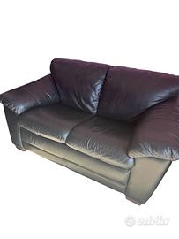 Divano due posti in vera pelle