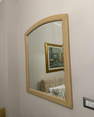Specchio da parere con cornice in legno forma arcu