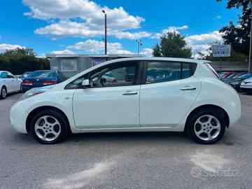 Leaf Acenta elettrica