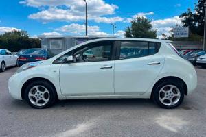 Leaf Acenta elettrica