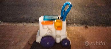 Carrello / primi passi giocattolo per bambini