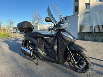 Honda SH 300 - 2018 *Accessoriato