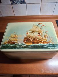 Scatola latta vintage