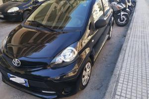 Toyota Aygo 1.0 benzina (2012) km 93000