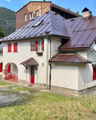 UN RIFUGLIO RICCO DI STORI A BAGNI DI LUSNIZZA -