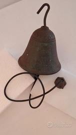 ANTICA CAMPANA IN FERRO CON BATACCHIO ORIGINALE.
