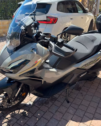 Honda ADV 350