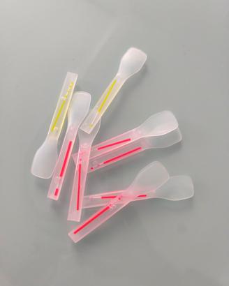 Cucchiaini luminosi per gelato, bar, locali ....