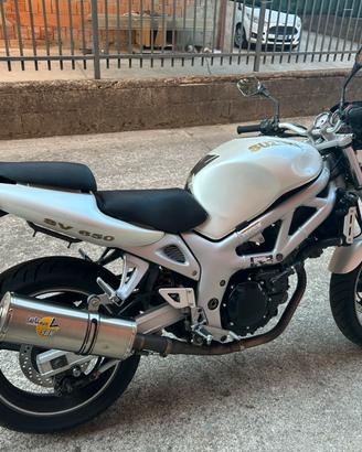 Suzuki SV 650