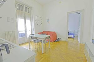 Bilocale via Bengasi 6