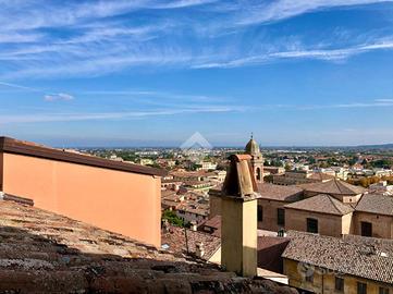 CASA DI CORTE A SANTARCANGELO DI ROMAGNA
