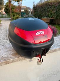 Bauletto GIVI con piastra
