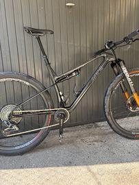 Telaio Arc8 evolve taglia L