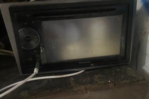 Impianto stereo auto