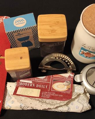 Oggetti vari per cucina