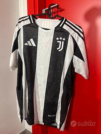 Kolo Muani Juventus maglia da calcio 24/25
