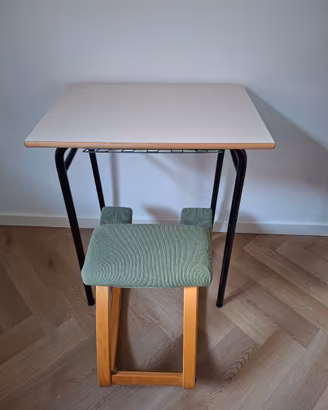 Piccola scrivania - banco scuola