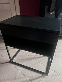 Comodino Nero Ikea
