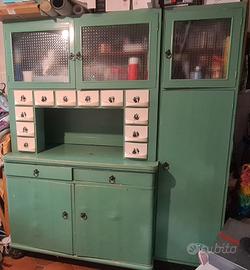 Credenza vintage del 1900, di mia nonna