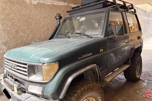 Toyota land cruiser kzj70