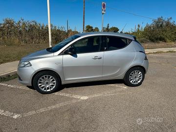 Lancia Ypsilon 1.3 MJT 16V 95 CV 5 porte S&S Gold