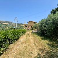 SOLUZIONE INDIPENDENTE IN CONTRATA MONTERENZO, 14