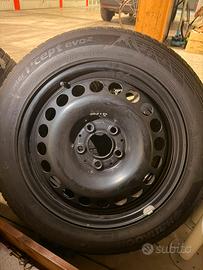 Cerchi in ferro gommati 205/55 r16