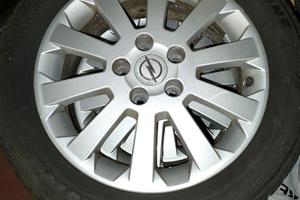 Pneumatici 4 stagioni opel