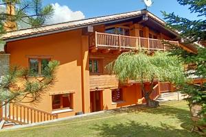 La Thuile 2 chalet albergo e abitazione