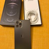 iPhone 12 Pro e cavo Usb color grigio Graphite