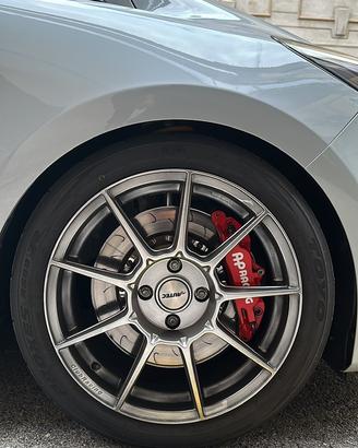 Impianto frenante Ap Racing 330m 4pot fiesta st