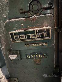 Fresatrice universale