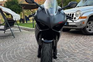 Ducati Panigale V2 2024