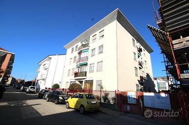 3 LOCALI A TROFARELLO