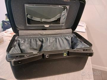 Beauty case  da viaggio, nero modello Sansonite