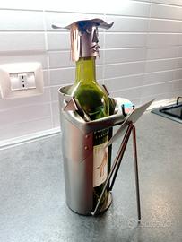 Portabottiglia in metallo - scultura in metallo