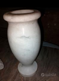 Vaso in marmo 
